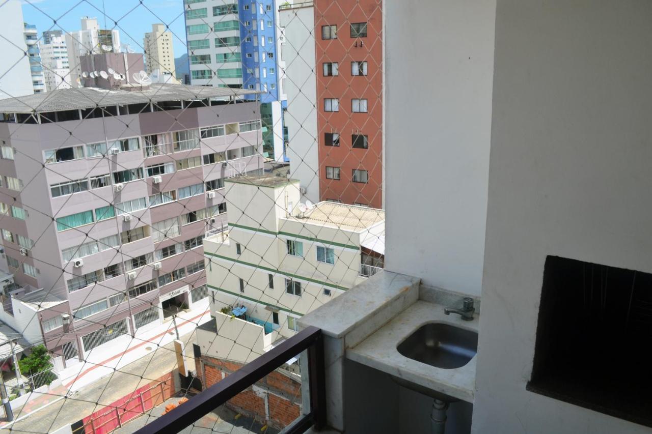 Aptos Praia Central Omega B Balneario Camboriu Exterior photo